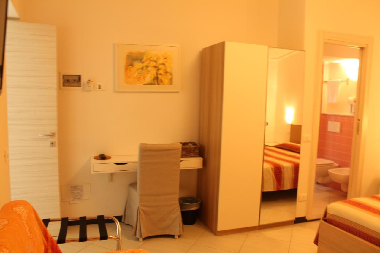 Marianna Quiet Rooms 蒙特罗索阿尔马雷 外观 照片