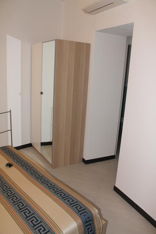 Marianna Quiet Rooms 蒙特罗索阿尔马雷 外观 照片